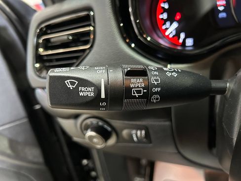 Used 2023 Dodge Durango GT AWD/4WD image 26