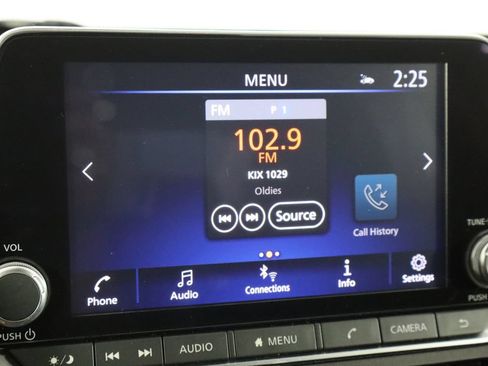 Used 2024 Nissan Altima 2.5 SR FWD image 32