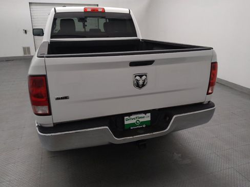 Used 2020 RAM 1500 Classic SLT RWD image 6