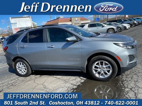 Used 2023 Chevrolet Equinox LT image 1