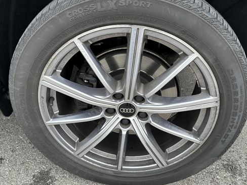 Used 2023 Audi SQ5 Premium Plus w/ Premium Plus Package image 13