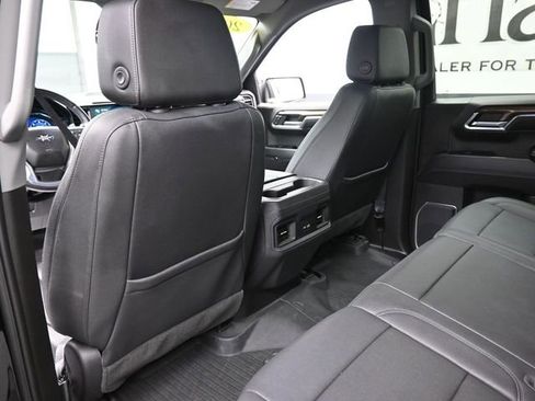 Used 2023 Chevrolet Silverado 1500 LT Trail Boss w/ Convenience Package II image 24