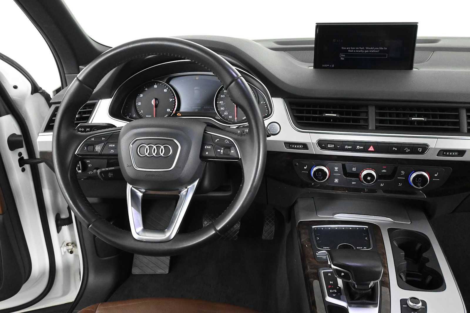 Used 2017 Audi Q7 2.0T Premium AWD/4WD image 3