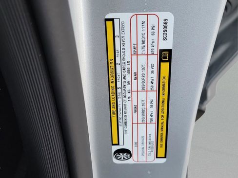 Certified 2025 Jeep Grand Cherokee Altitude RWD image 26