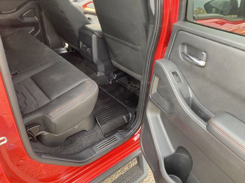 Used 2023 Nissan Frontier PRO-4X w/ Pro Convenience Package image 19