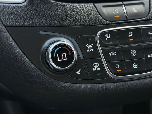 Used 2024 Chevrolet Malibu LT FWD image 19