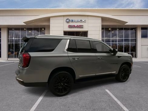 Certified 2023 GMC Yukon SLT RWD image 15