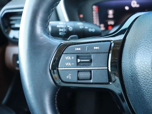 Certified 2024 Honda Pilot Elite image 25