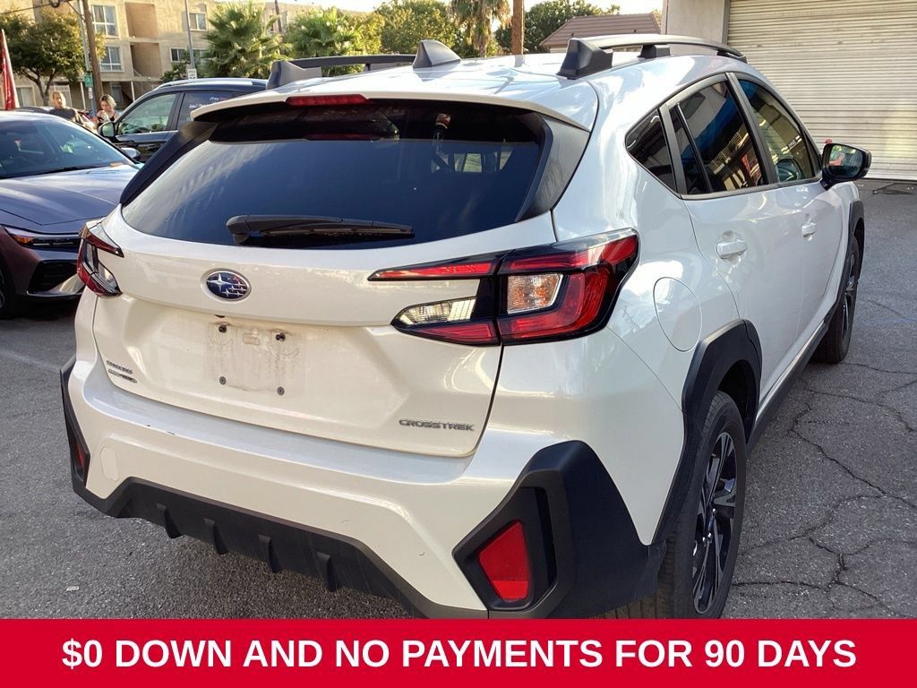 Used 2025 Subaru Crosstrek 2.5i Premium AWD/4WD image 5