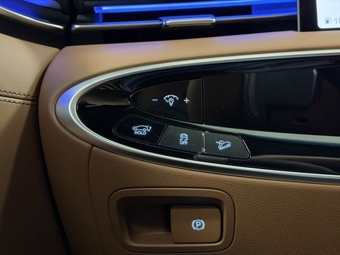 New 2026 Genesis GV70 2.5T Advanced image 13