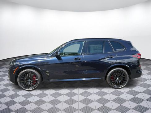 New 2026 BMW X5 xDrive40i w/ M Sport Package AWD/4WD image 2