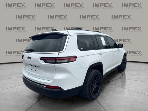 Used 2021 Jeep Grand Cherokee L Limited AWD/4WD image 3