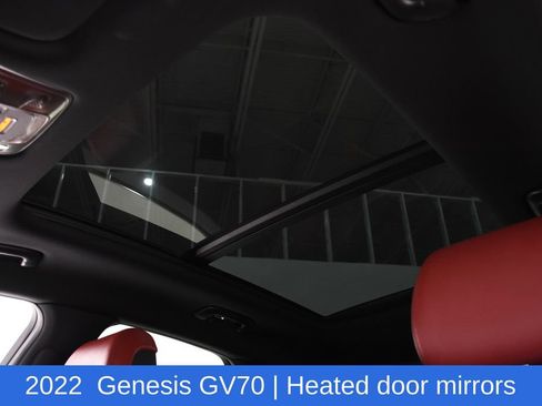 Used 2022 Genesis GV70 3.5T Sport image 27