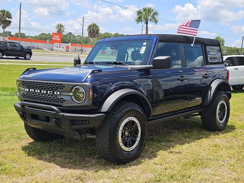 Used 2021 Ford Bronco 4-Door w/ Sasquatch Package AWD/4WD image 2