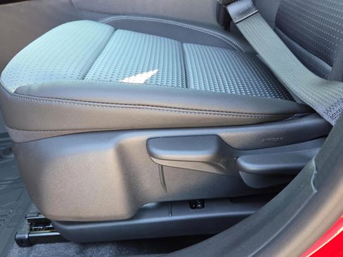 New 2026 Chevrolet Trax LT w/ Driver Confidence Package image 21