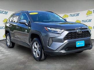 Used 2025 Toyota RAV4 XLE AWD/4WD video 1