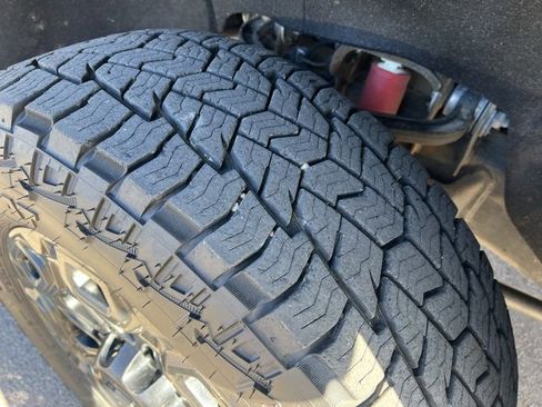 Used 2022 Chevrolet Silverado 2500 LTZ w/ LTZ Plus Package image 16