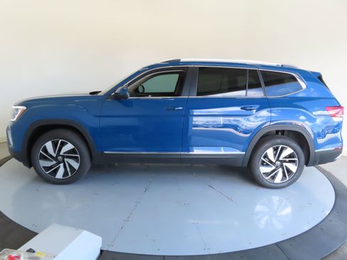 New 2026 Volkswagen Atlas SEL AWD/4WD image 8