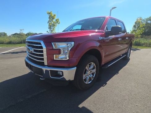 Used 2015 Ford F150 XLT w/ Equipment Group 301A Mid AWD/4WD image 2