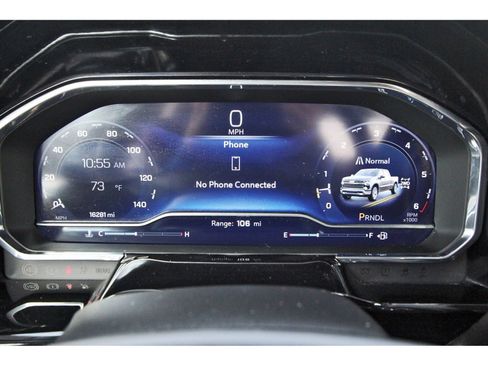 Used 2024 Chevrolet Silverado 1500 LT w/ Z71 Off-Road Package image 17