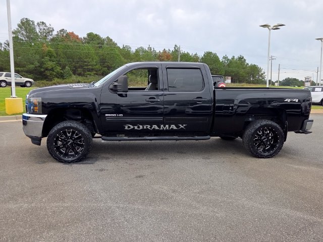 Used 2011 Chevrolet Silverado 2500 LT AWD/4WD image 4