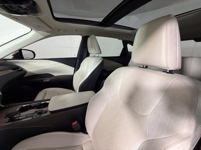 Used 2023 Lexus RX 350 w/ Accessory Package (Z1) AWD/4WD image 15