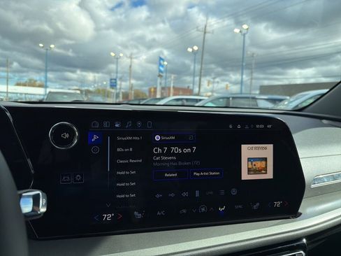 New 2026 Chevrolet Traverse LT image 26