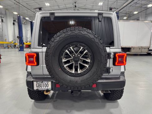 Used 2024 Jeep Wrangler Rubicon 392 image 12
