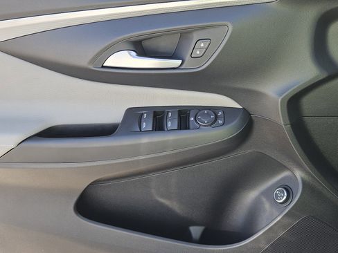 New 2026 Buick Envista Avenir FWD image 16