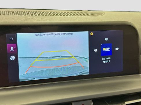 Used 2024 Kia Seltos EX image 23