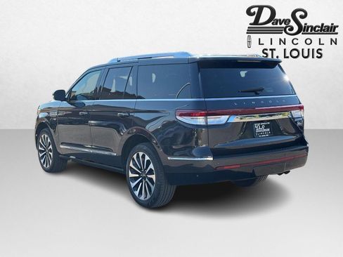 Certified 2023 Lincoln Navigator Reserve AWD/4WD image 5