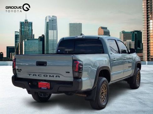 Used 2022 Toyota Tacoma SR5 w/ Trail Edition AWD/4WD image 6
