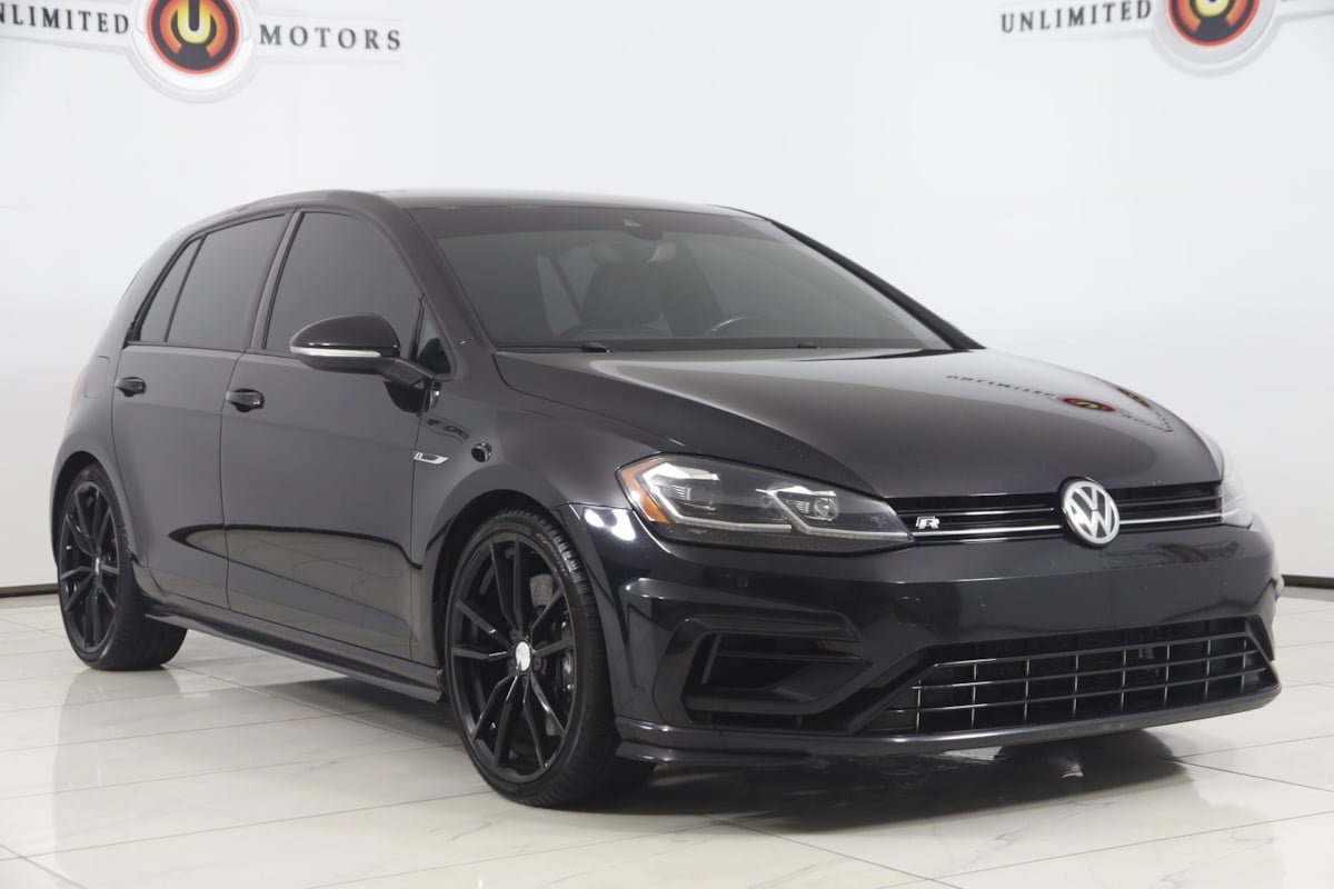 Used 2019 Volkswagen Golf 4-Door AWD/4WD image 18