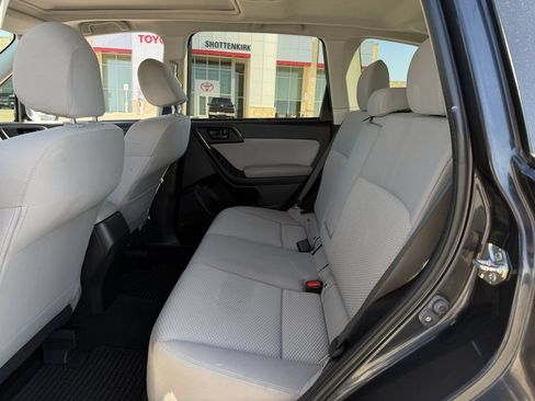 Used 2016 Subaru Forester 2.5i Premium w/ Popular Package #2 AWD/4WD image 27
