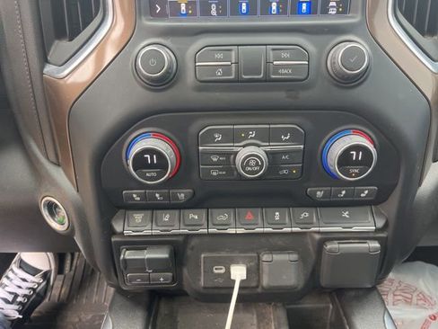 Used 2022 Chevrolet Silverado 3500 High Country w/ Safety Package II image 57