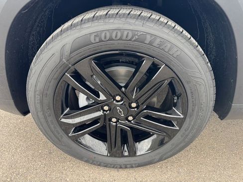 Used 2025 Chevrolet Trax ACTIV w/ Driver Confidence Package image 12