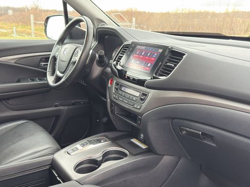 Used 2023 Honda Ridgeline RTL-E image 27