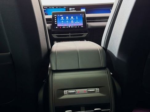 New 2026 Lincoln Nautilus Premier w/ Equipment Group 102A AWD/4WD image 29