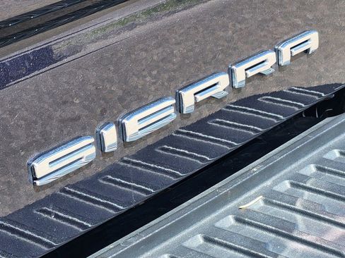 Used 2025 GMC Sierra 1500 Denali image 10