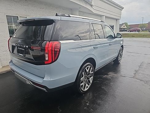 New 2026 Ford Expedition Platinum AWD/4WD image 4