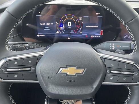 New 2026 Chevrolet Traverse LT w/ Sun and Wheel Package image 18