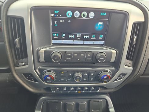 Used 2017 GMC Sierra 1500 SLT image 23