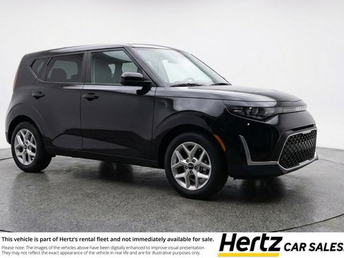 Used 2025 Kia Soul LX w/ LX Technology Package FWD image 1