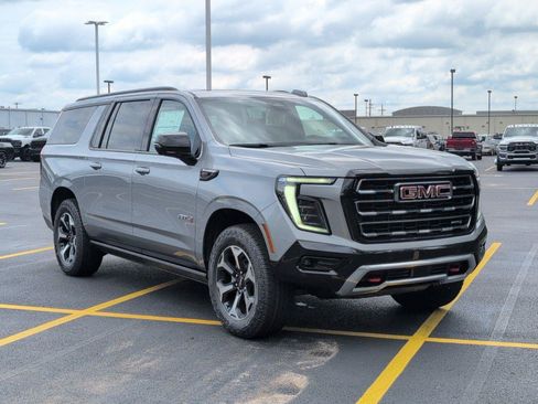 New 2026 GMC Yukon XL AT4 w/ AT4 Premium Plus Package AWD/4WD image 9