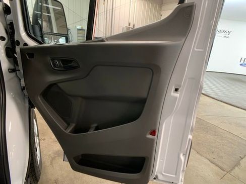 Used 2024 Ford Transit 350 XLT image 35