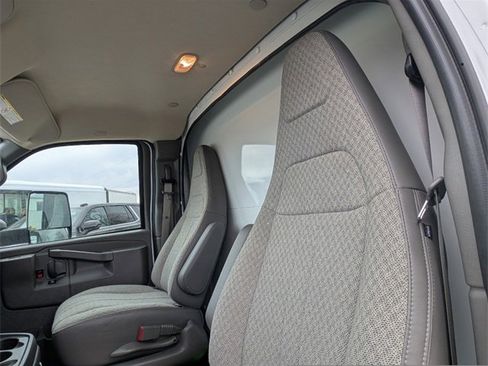 New 2024 Chevrolet Express 3500 w/ Power Convenience Package image 8