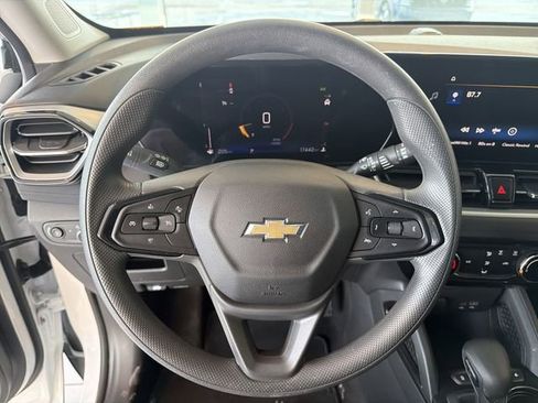 Certified 2025 Chevrolet TrailBlazer LT image 27