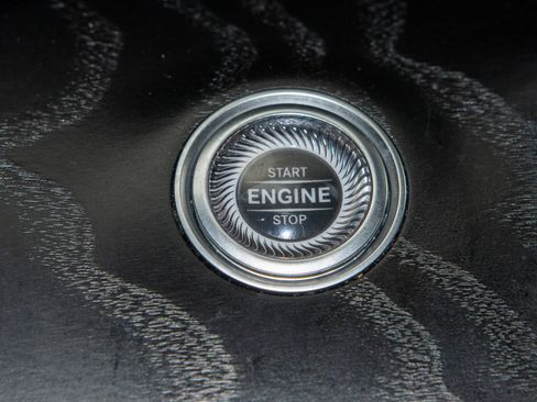 Used 2022 Mercedes-Benz E 350 Sedan image 29