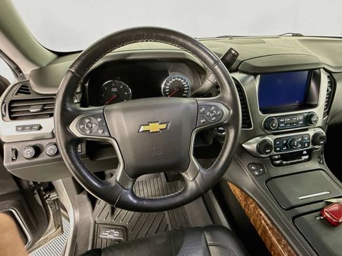 Used 2018 Chevrolet Tahoe Premier AWD/4WD image 12