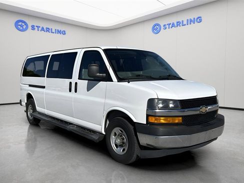 Used 2019 Chevrolet Express 3500 LT w/ LT Preferred Equipment Group image 13